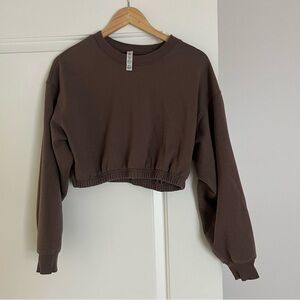 ALO Devotion Cropped Crew Neck Pullover
